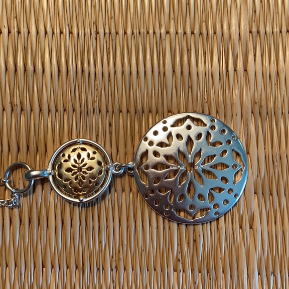 Lucky Brand long silver and gold Necklace - Picture 5 of 6